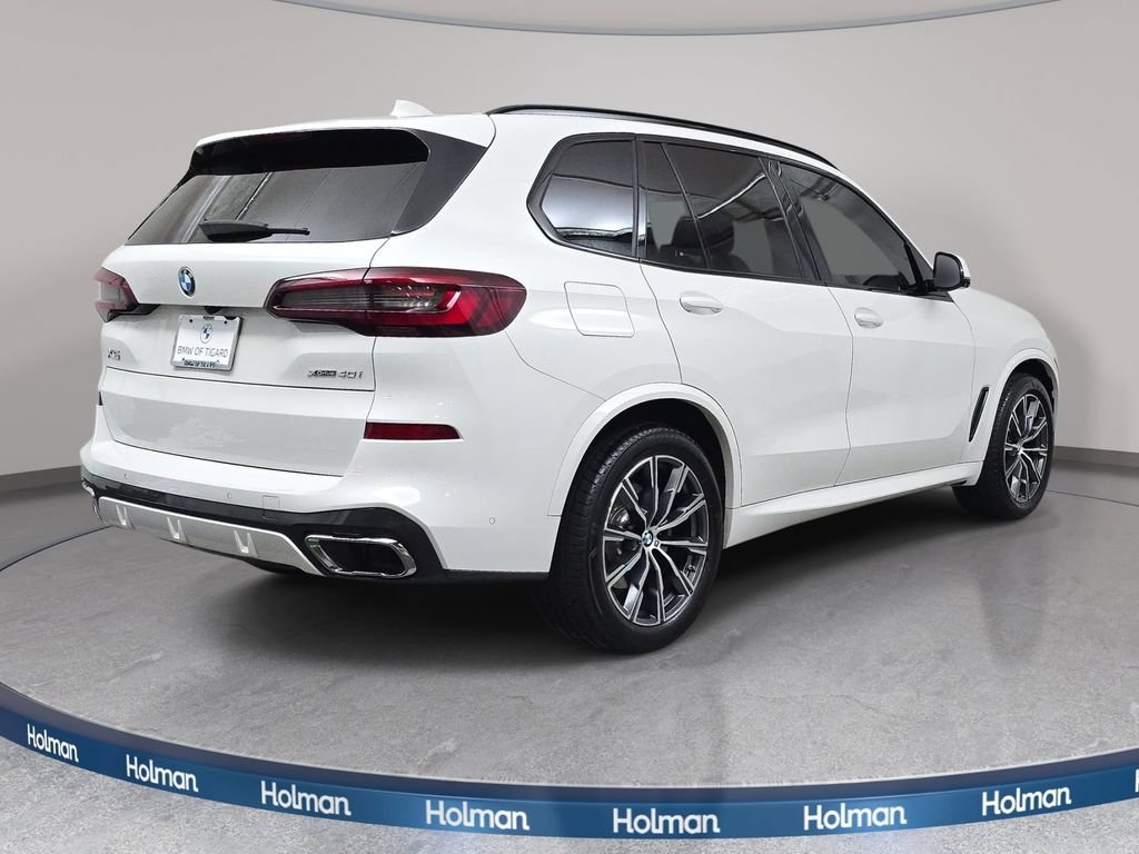 Used 2022 BMW X5 xDrive40i w/ M Sport Package AWD/4WD image 6