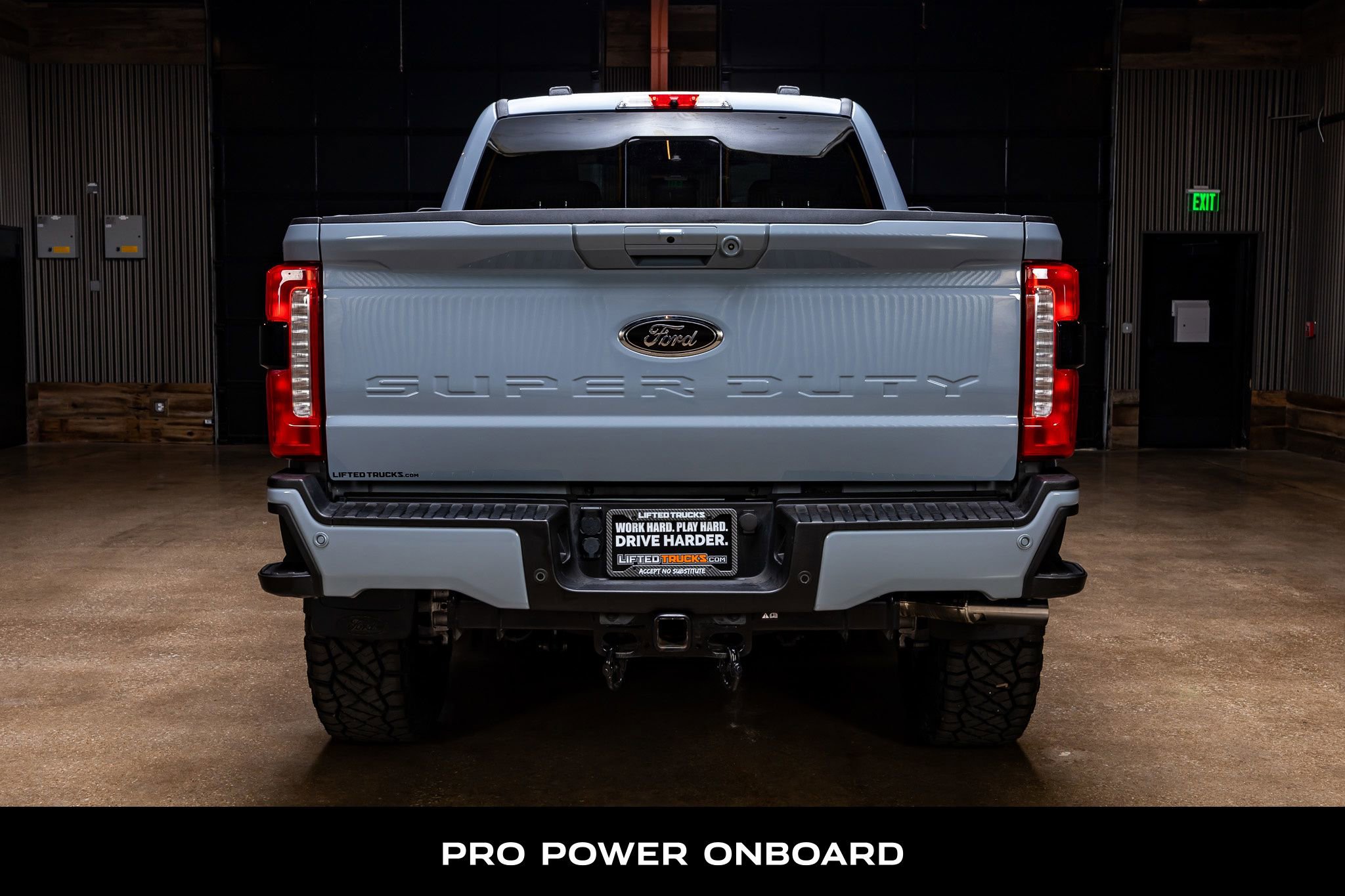 Used 2024 Ford F350 Lariat w/ Sport Appearance Package image 8