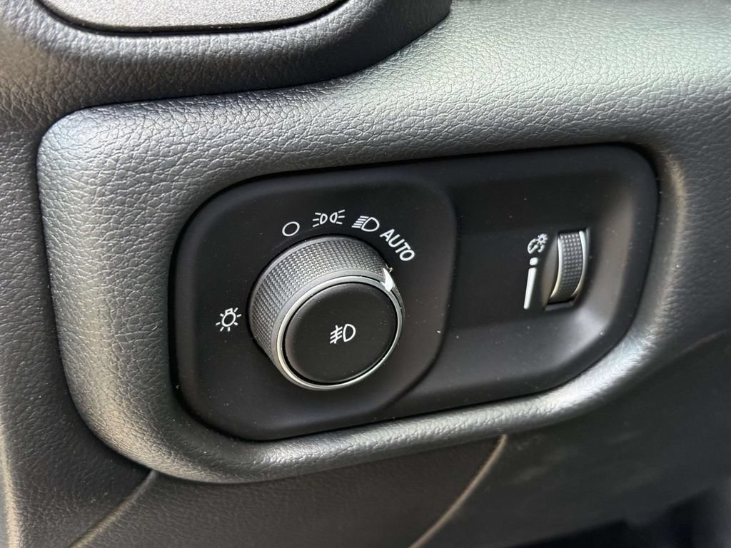 New 2026 RAM 3500 Tradesman RWD image 29