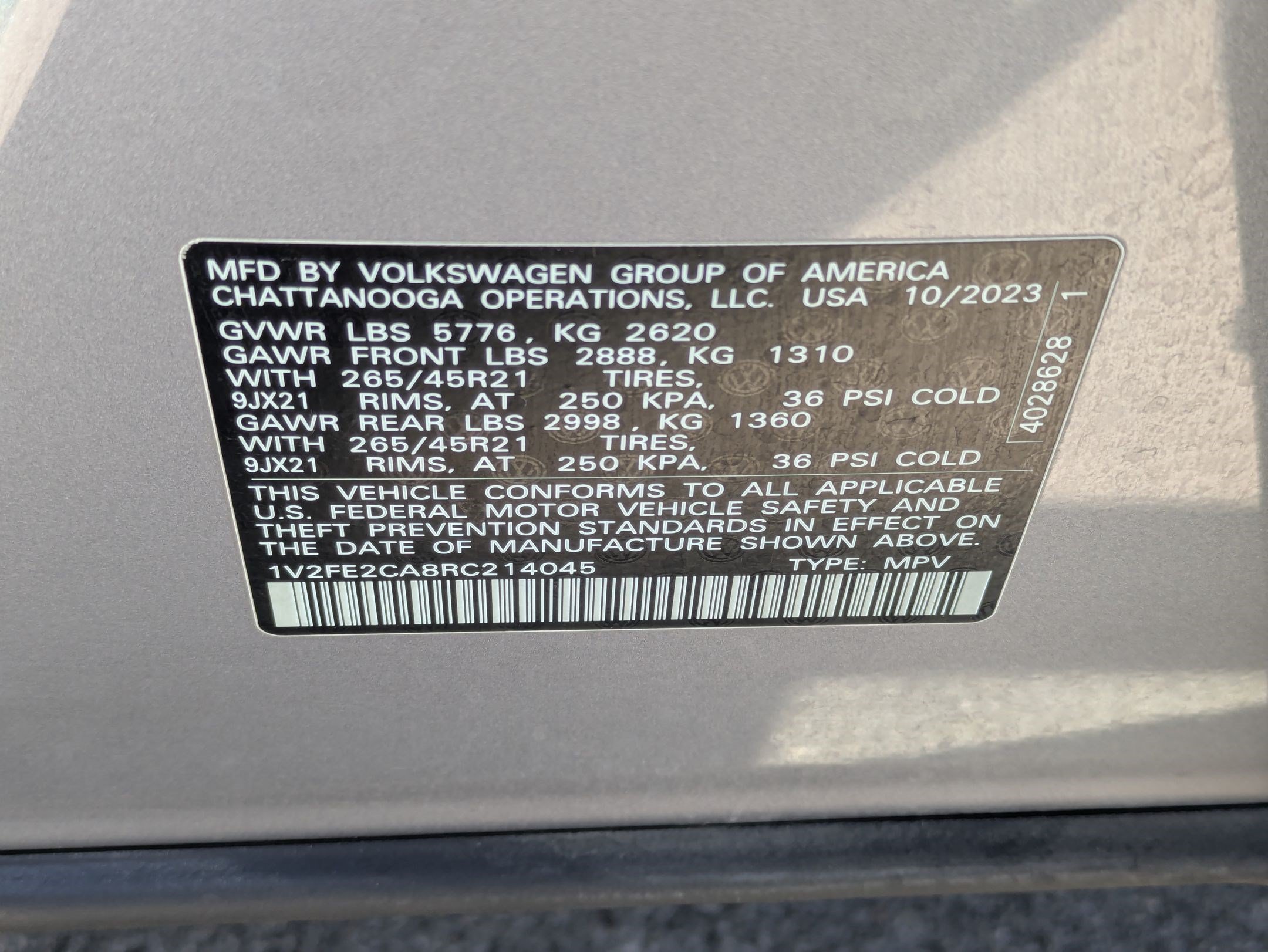 Used 2024 Volkswagen Atlas Cross Sport SEL Premium R-Line AWD/4WD image 38