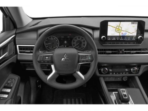 Used 2024 Mitsubishi Outlander SE FWD image 7