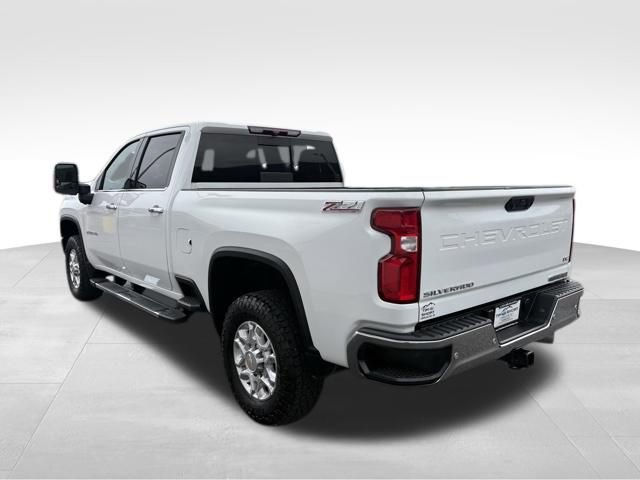Used 2022 Chevrolet Silverado 2500 LTZ w/ LTZ Convenience Package image 11