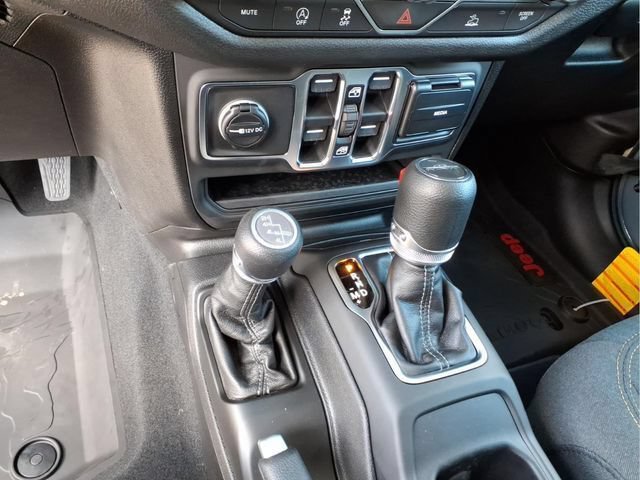 New 2026 Jeep Gladiator Sport AWD/4WD image 22