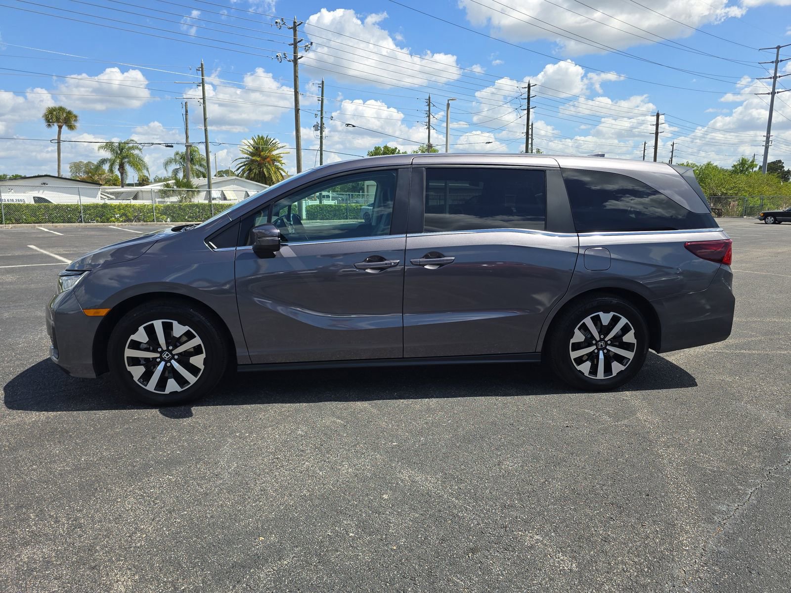 Certified 2026 Honda Odyssey EX-L image 6
