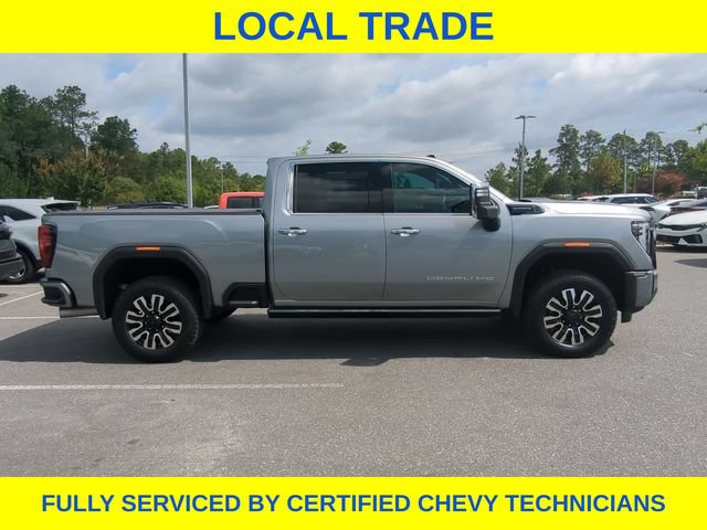 Used 2025 GMC Sierra 2500 Denali Ultimate AWD/4WD image 4