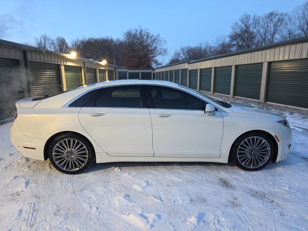 Used 2013 Lincoln MKZ AWD image 9