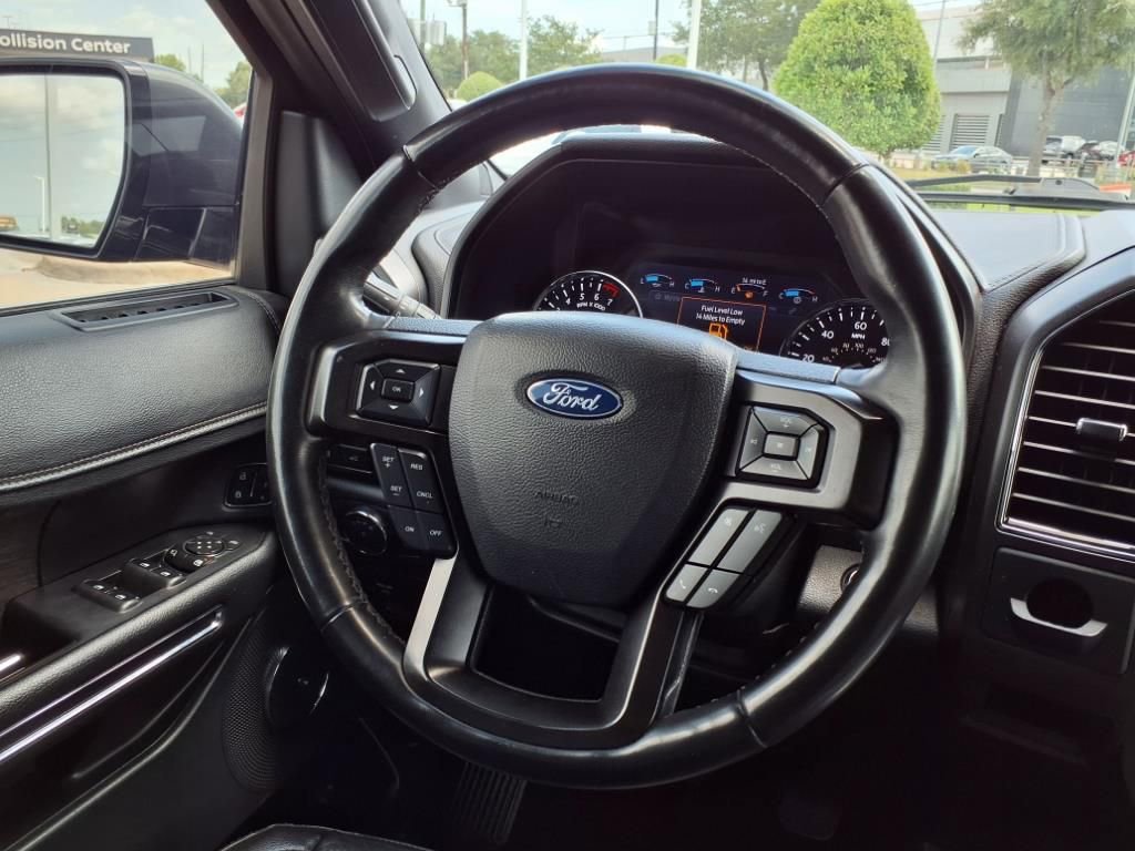 Used 2020 Ford Expedition Limited image 23