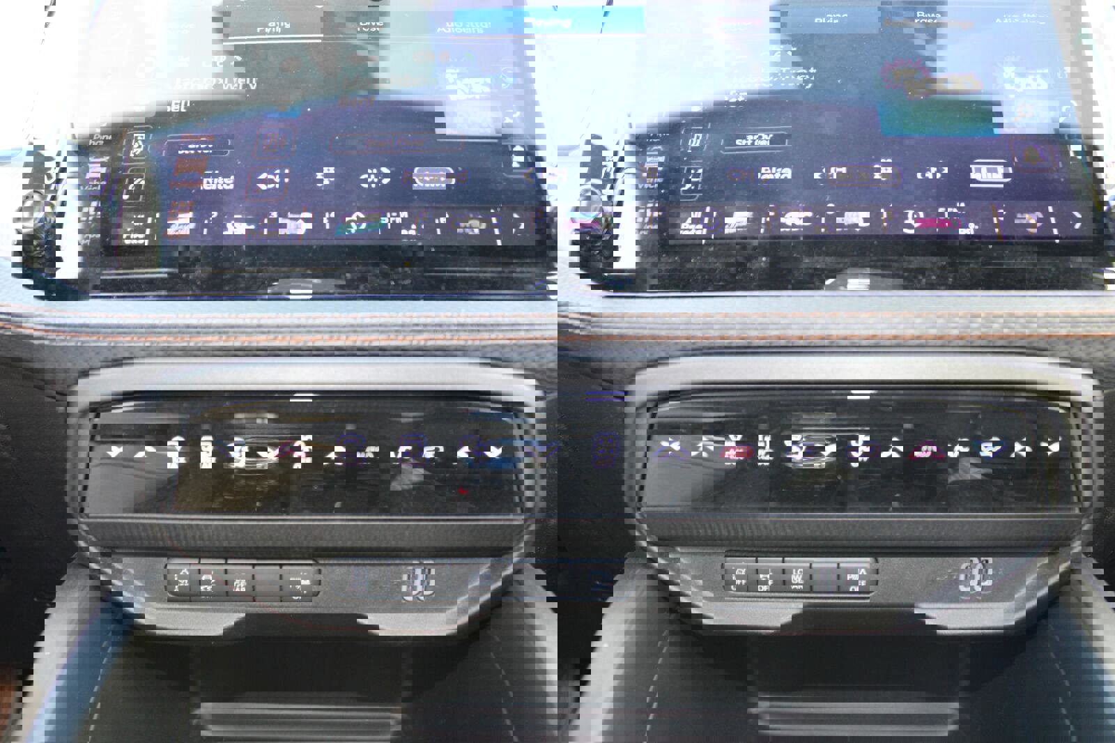 New 2026 Jeep Cherokee Limited image 21