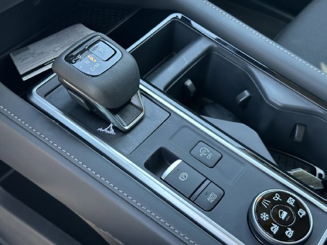 New 2026 Nissan Pathfinder SV AWD/4WD image 26
