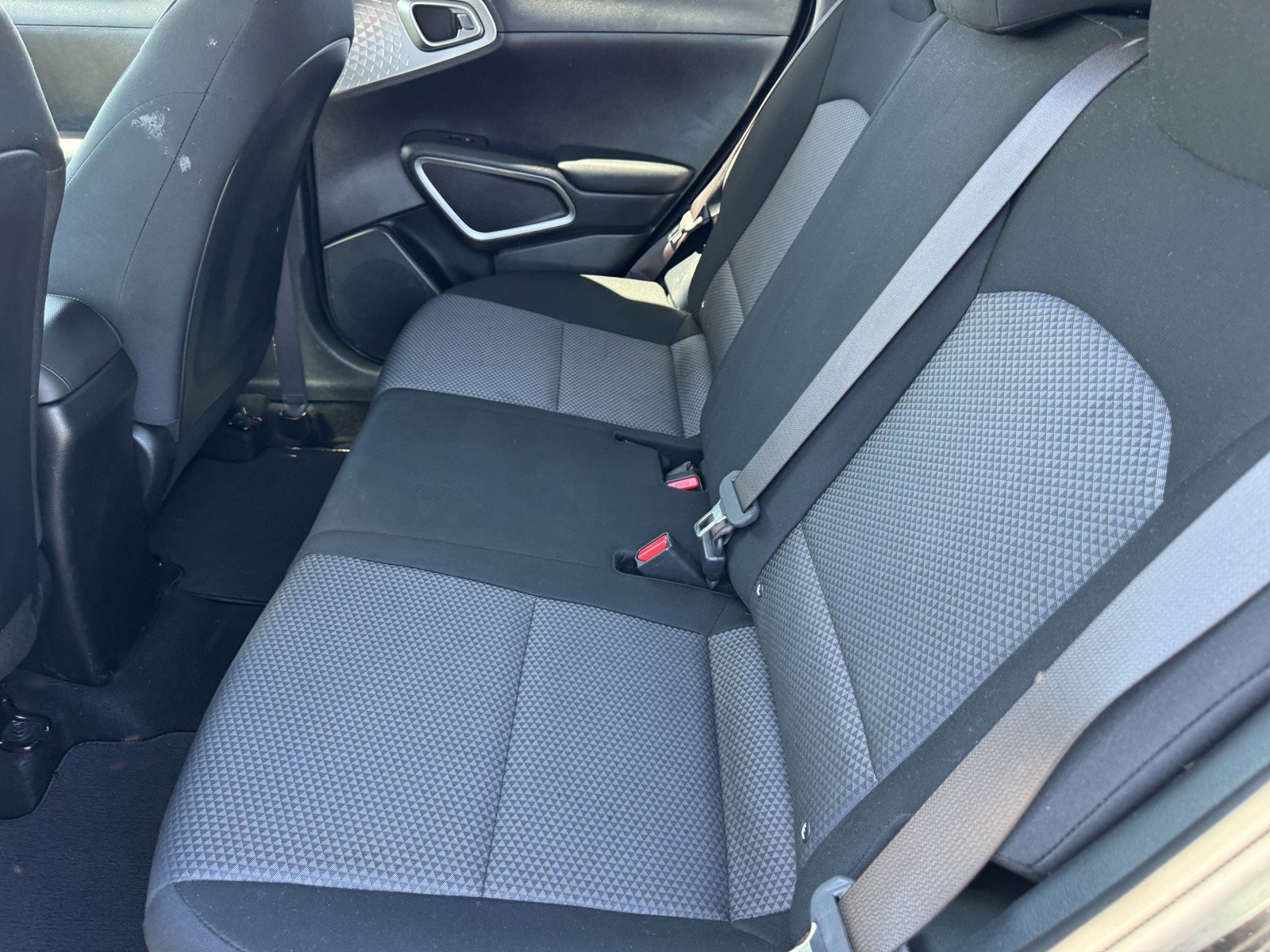 Used 2024 Kia Soul LX w/ Option Group 015 FWD image 12
