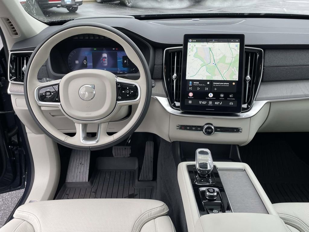Used 2026 Volvo XC90 B6 Ultra w/ Protection Package AWD/4WD image 4