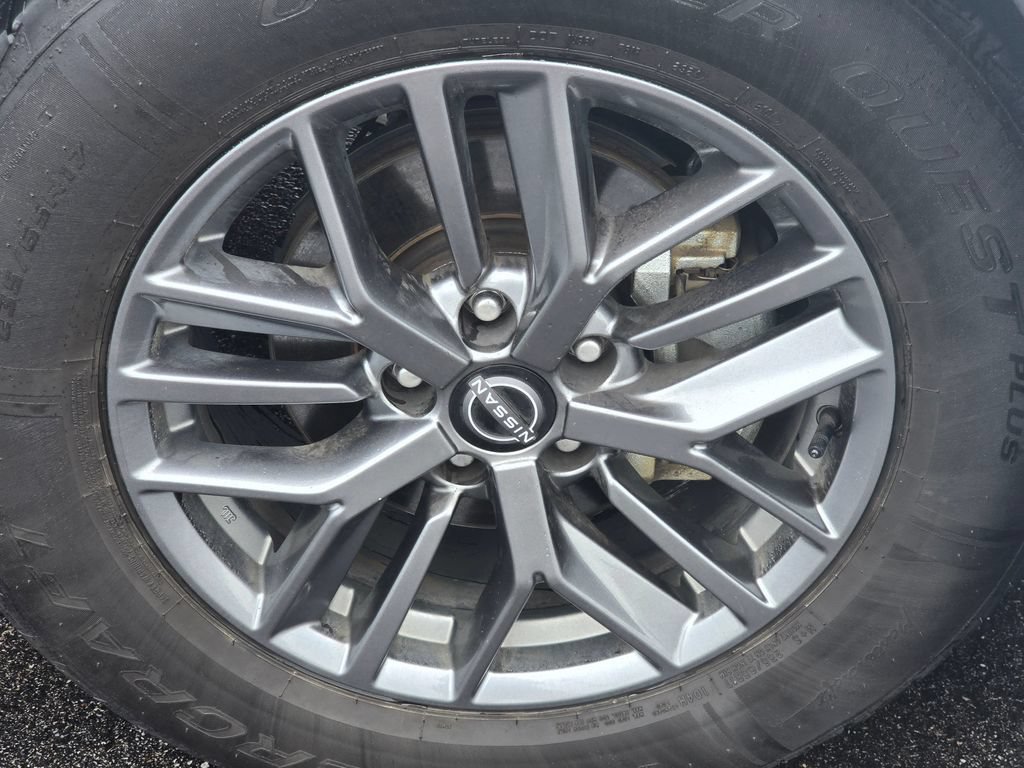 Used 2024 Nissan Rogue S AWD/4WD image 7