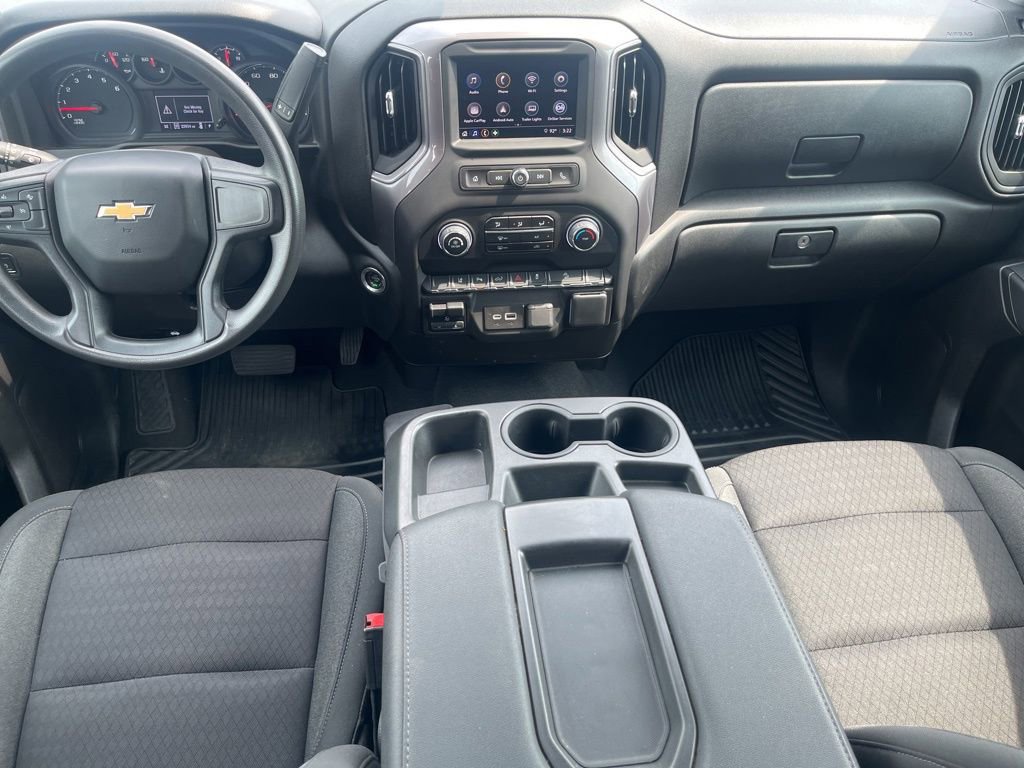 Used 2024 Chevrolet Silverado 2500 Custom w/ Custom Value Package image 12