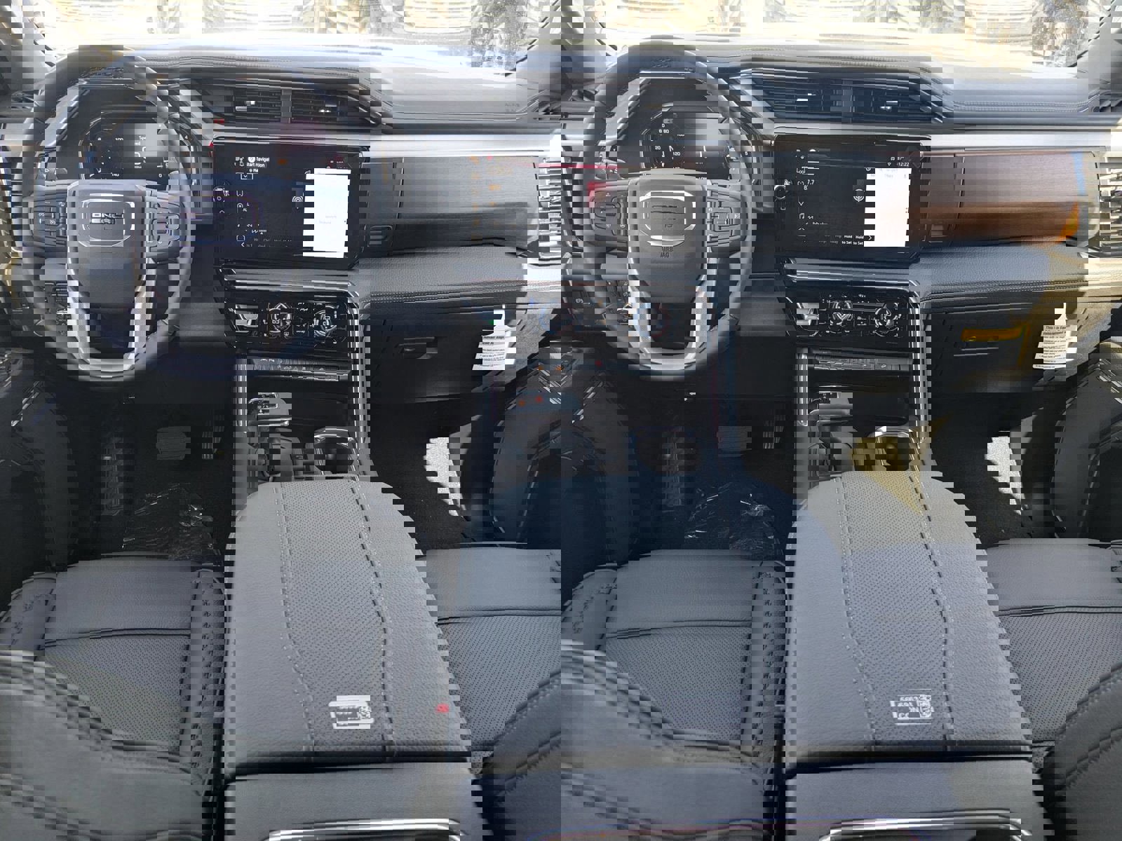 New 2026 GMC Sierra 1500 Denali w/ Denali Reserve Package image 23