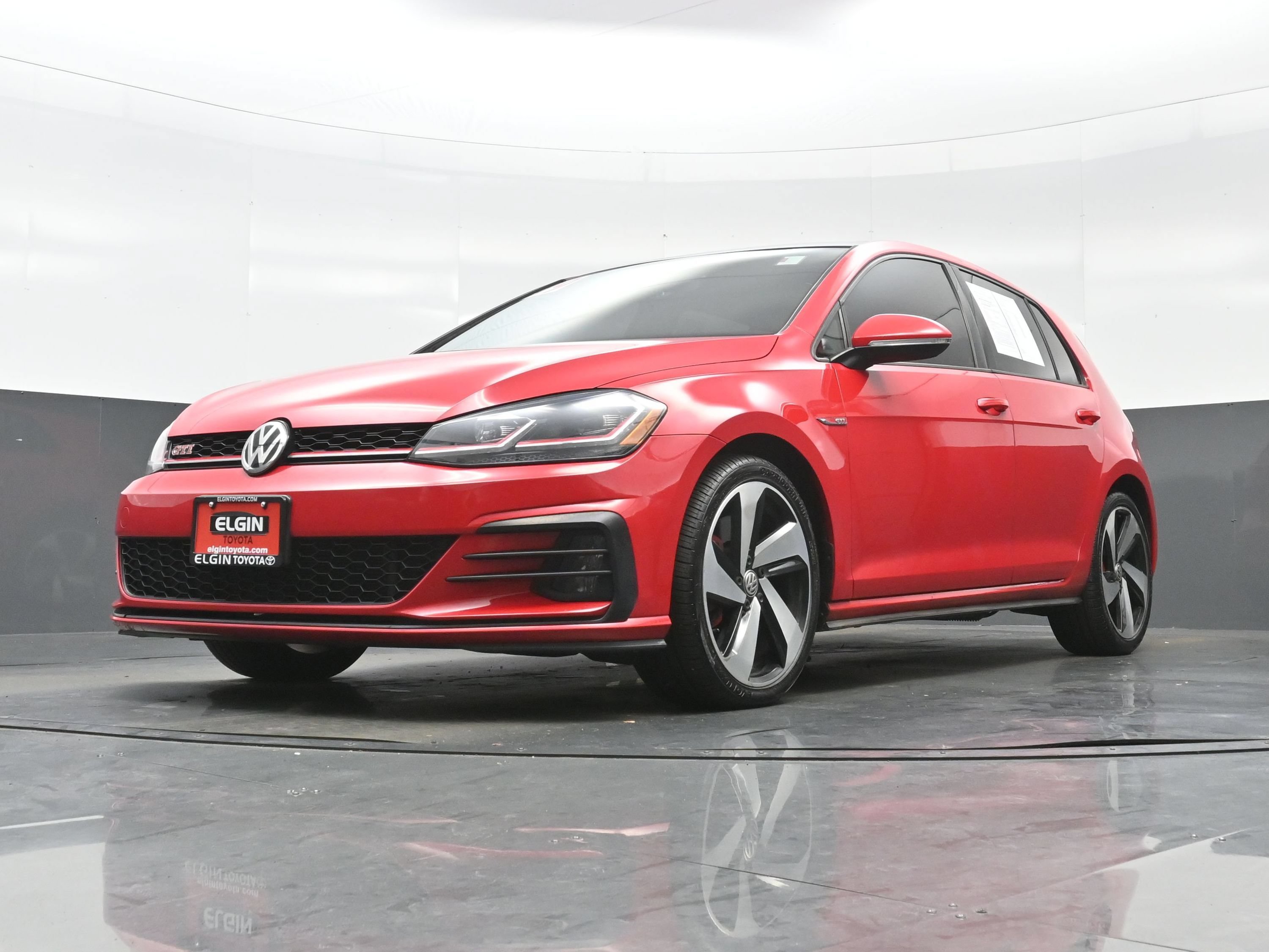 Used 2019 Volkswagen GTI SE w/ SE Experience Package FWD image 28