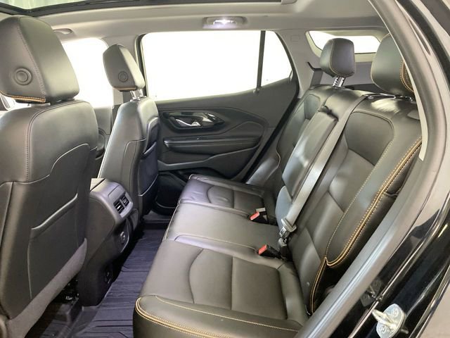 Used 2022 GMC Terrain AT4 w/ LPO, Floor Liner Package image 28