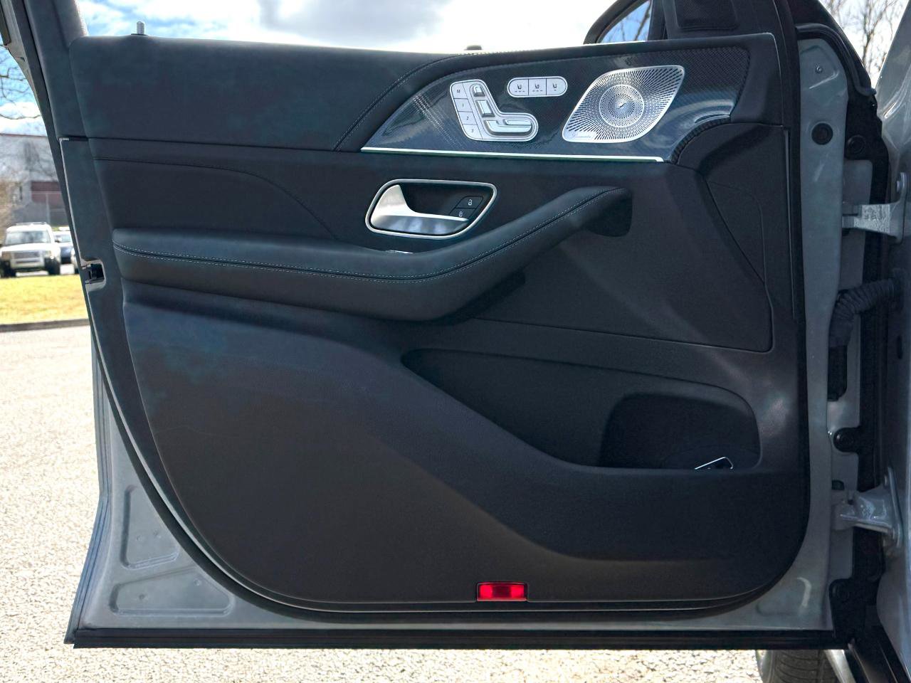 Used 2024 Mercedes-Benz GLS 63 AMG 4MATIC image 41