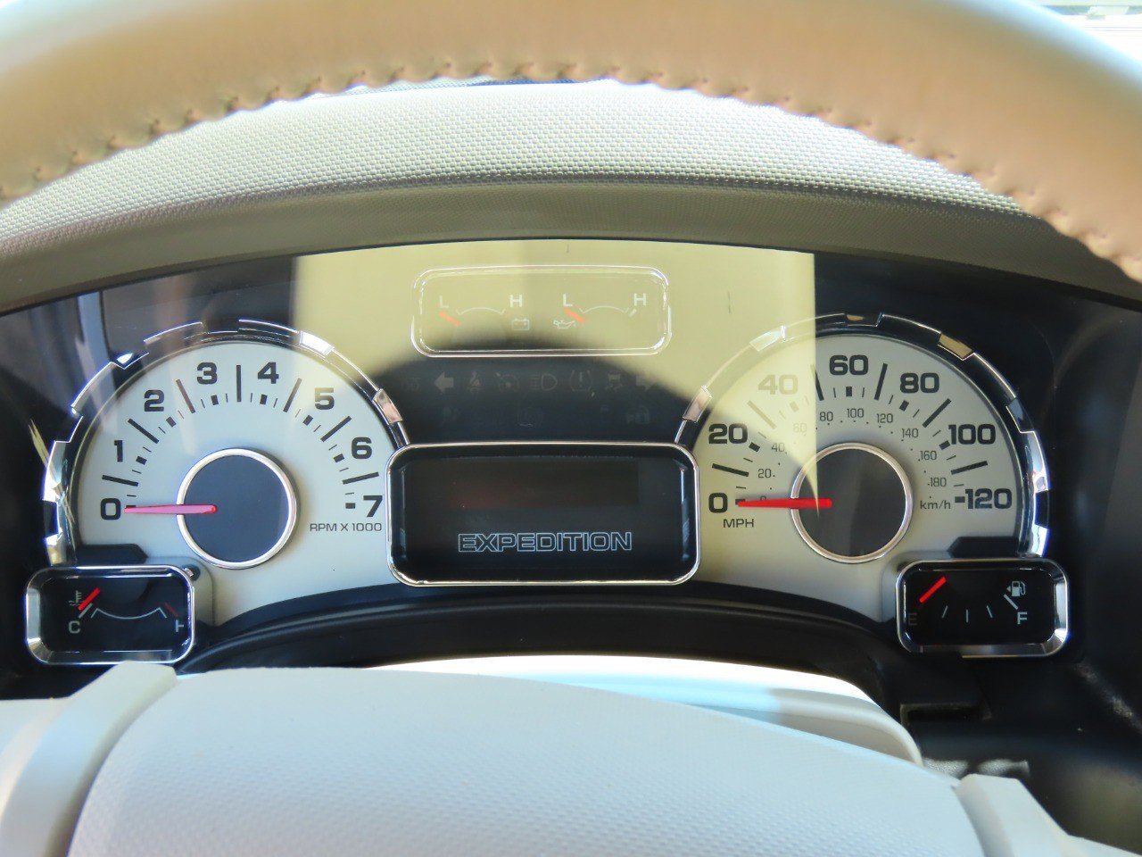 Used 2013 Ford Expedition EL XLT image 31