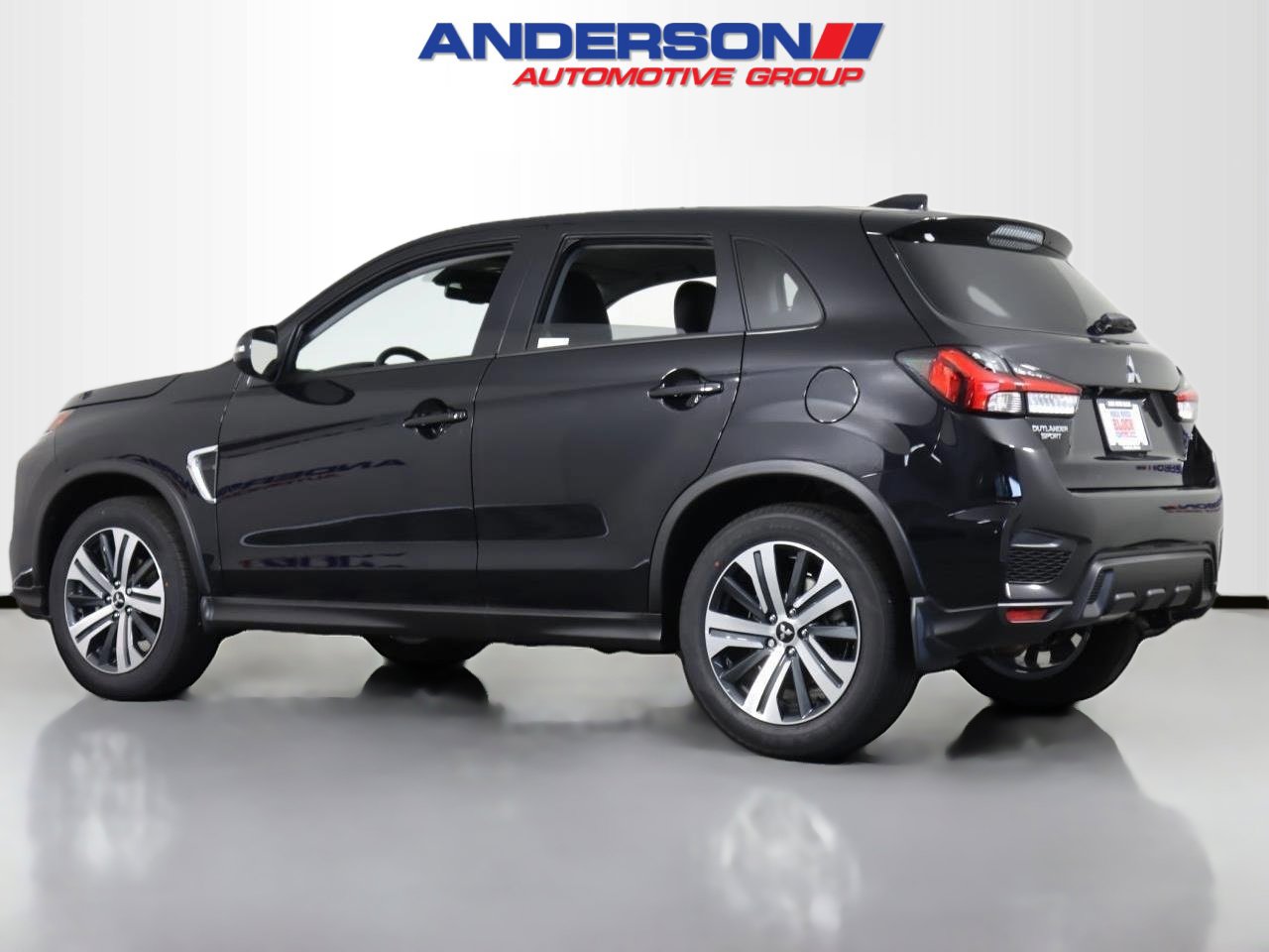 New 2024 Mitsubishi Outlander Sport SE image 13