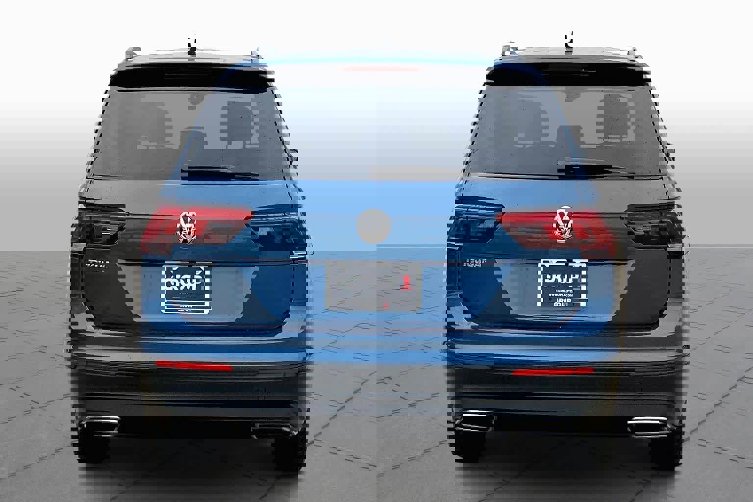 Used 2020 Volkswagen Tiguan S image 5