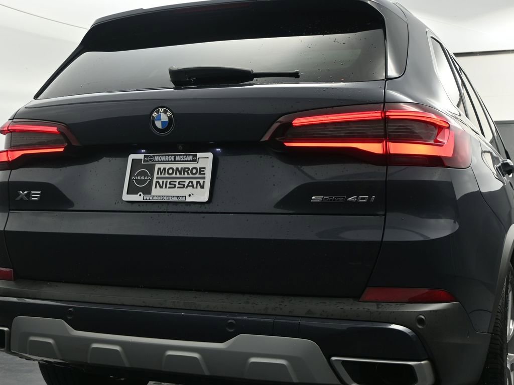 Used 2021 BMW X5 sDrive40i w/ Convenience Package image 11