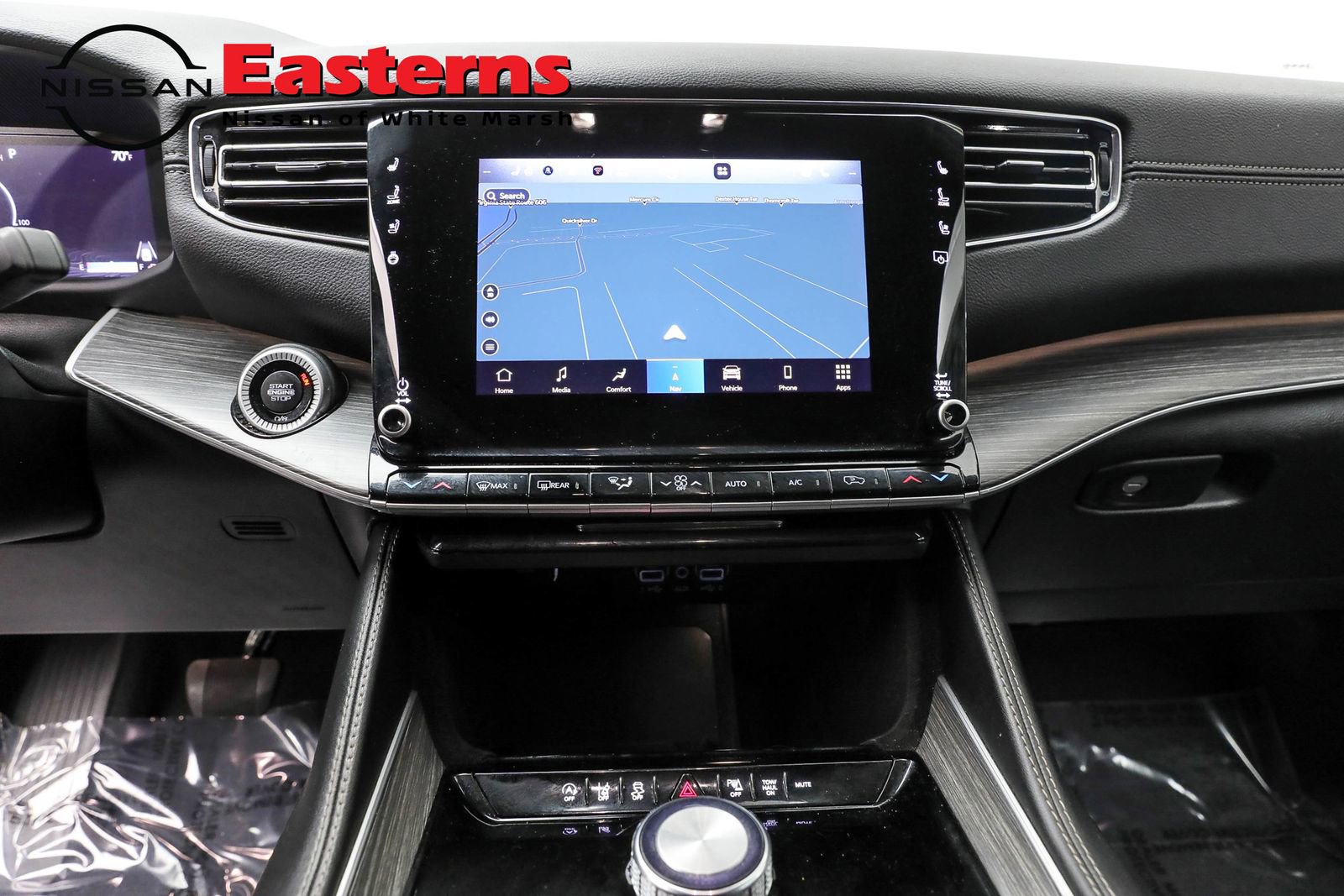 Used 2023 Jeep Wagoneer Series III w/ Preferred Equipment Group image 13