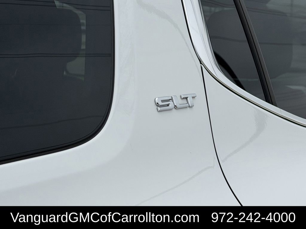 Used 2018 GMC Acadia SLT FWD image 10