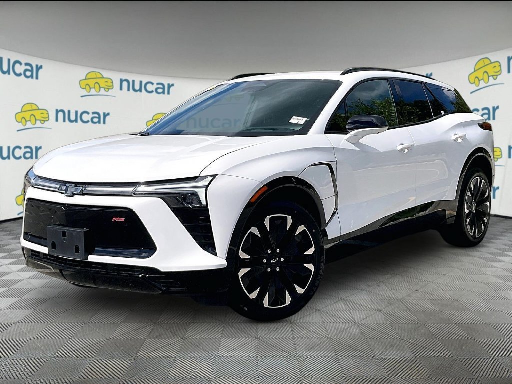 Used 2024 Chevrolet Blazer EV RS AWD/4WD image 3
