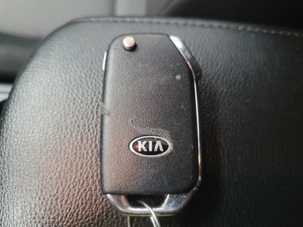 Used 2020 Kia Soul LX image 32