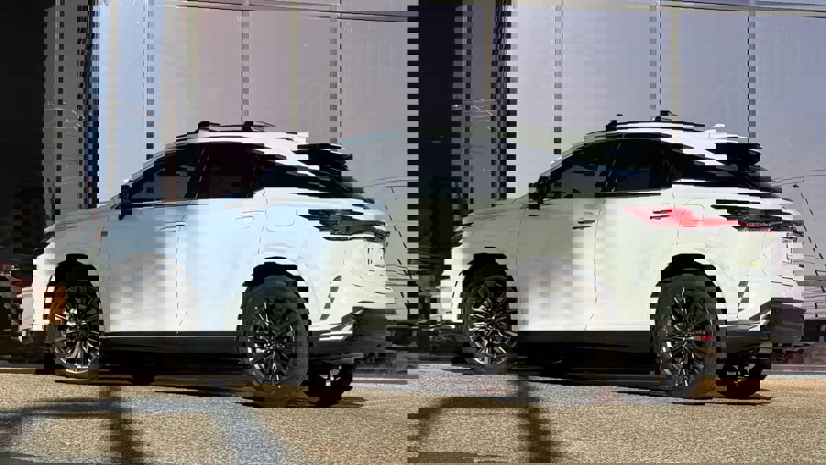 Used 2025 Lexus RX 350 F Sport image 7