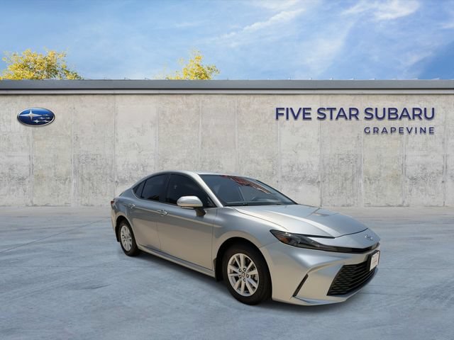 Used 2025 Toyota Camry LE FWD image 2