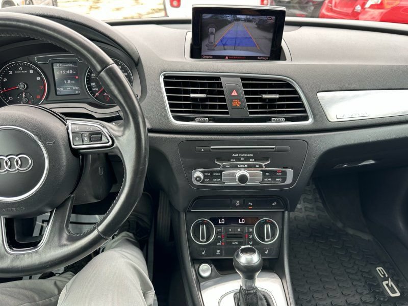 Used 2018 Audi Q3 2.0T Premium Plus w/ Premium Plus Package AWD/4WD image 29