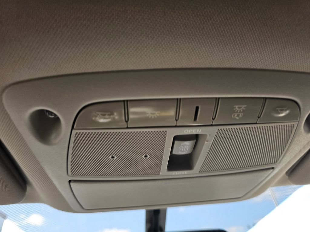 Used 2018 Nissan Murano SL w/ Moonroof Package AWD/4WD image 28