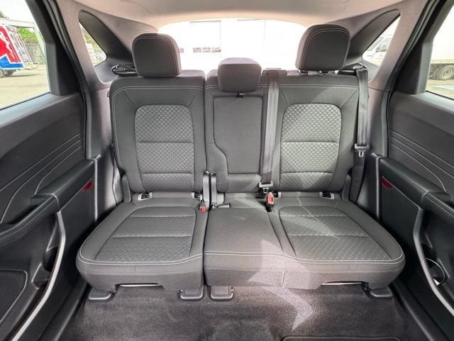 Used 2025 Ford Escape Active AWD/4WD image 29