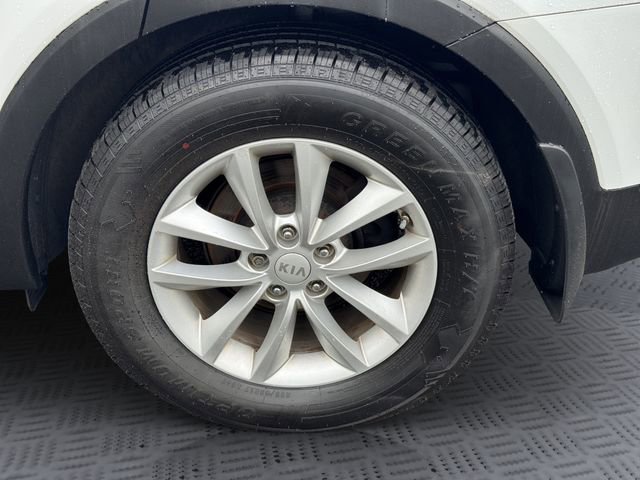 Used 2017 Kia Sorento AWD w/ LX Convenience Package image 29