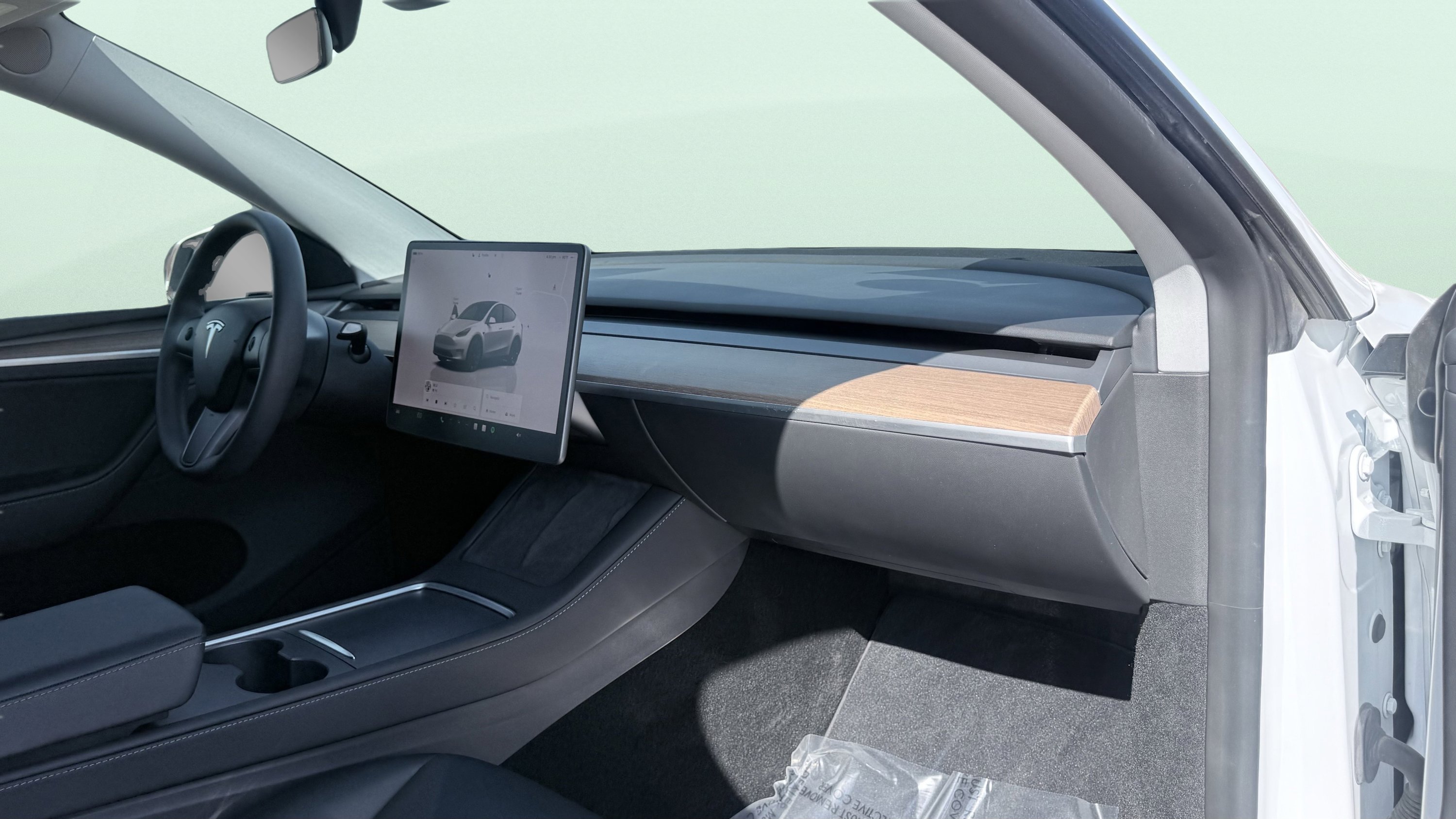 Used 2023 Tesla Model Y Long Range image 47