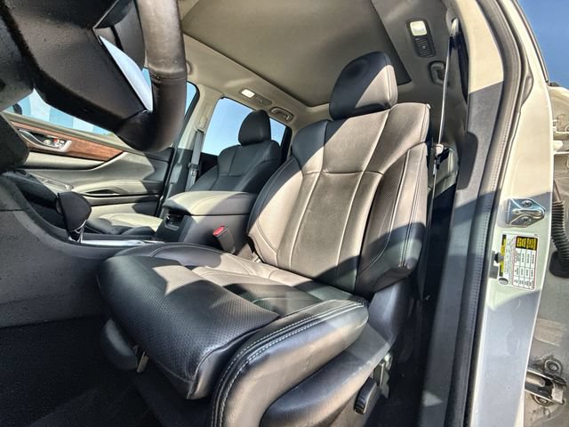 Used 2023 Subaru Ascent Touring AWD/4WD image 11