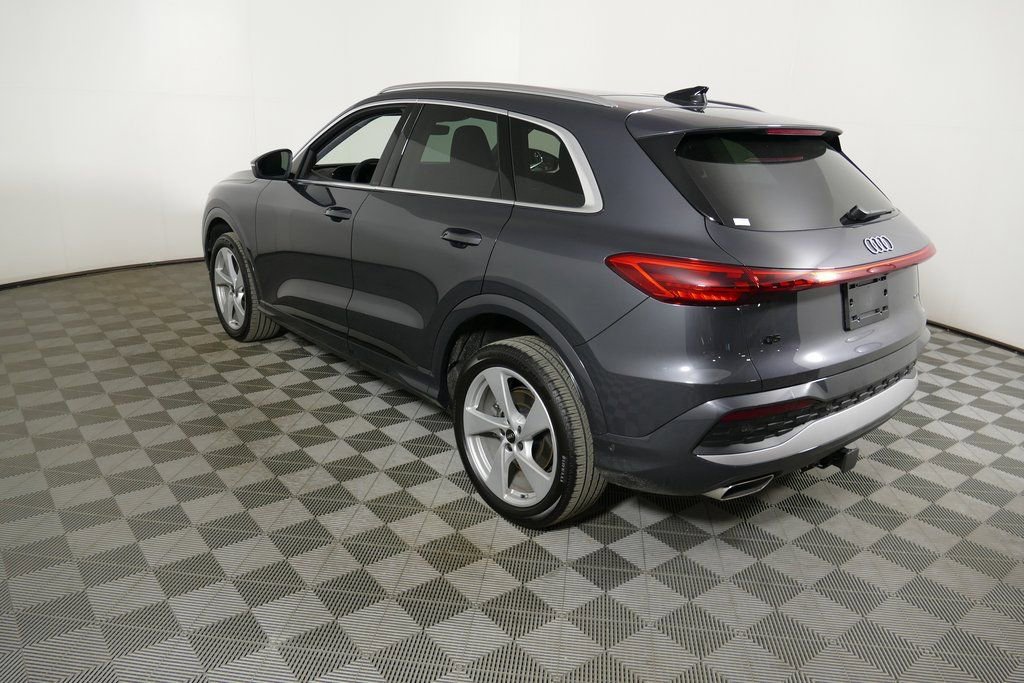 Used 2025 Audi Q5 Premium Plus w/ Premium Plus image 5