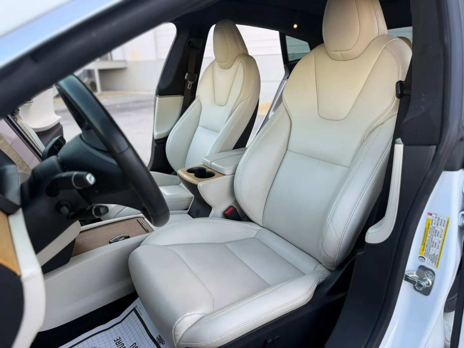 Used 2020 Tesla Model S AWD image 19