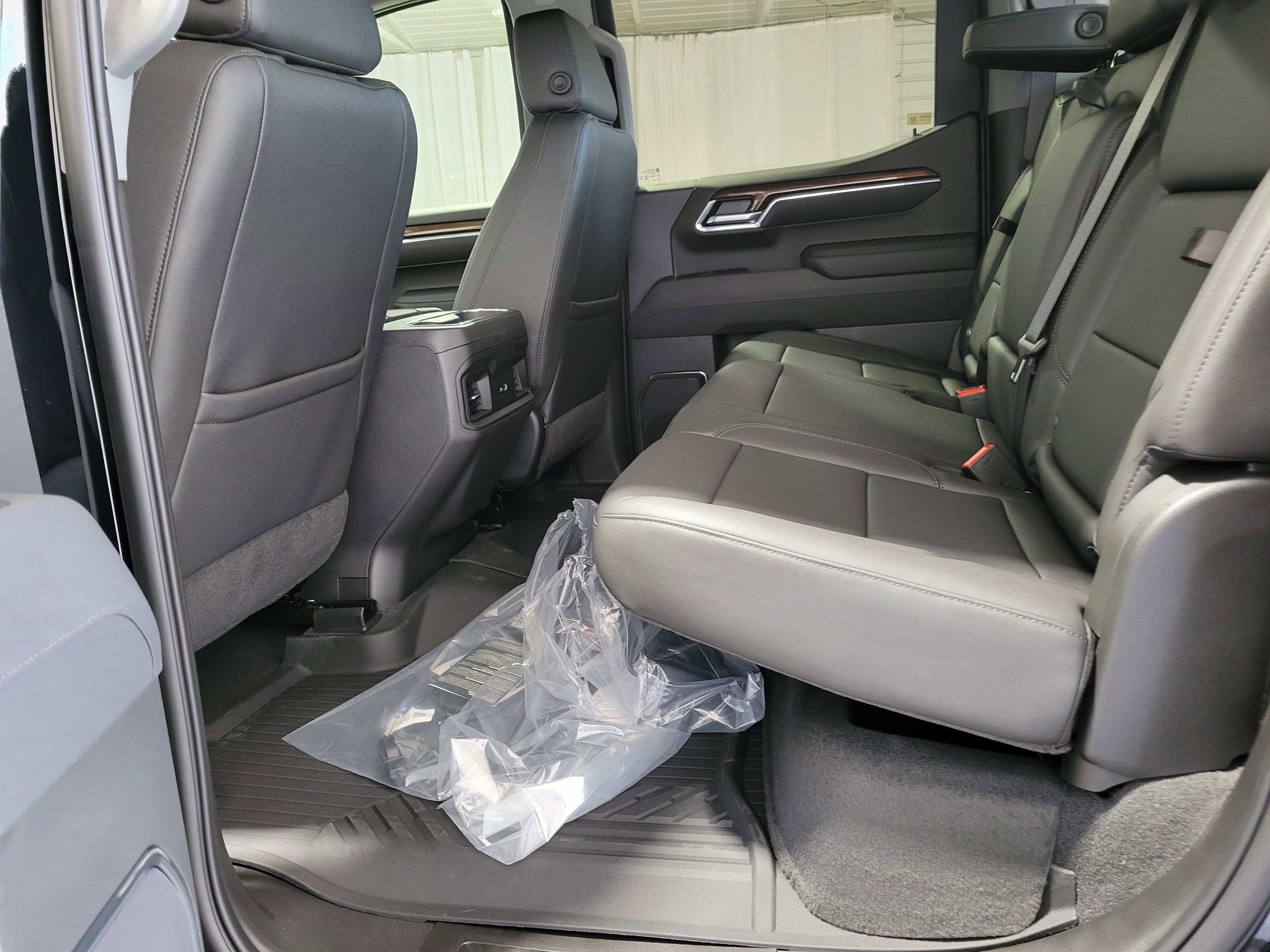 New 2026 Chevrolet Silverado 1500 LT Trail Boss w/ Convenience Package II image 38
