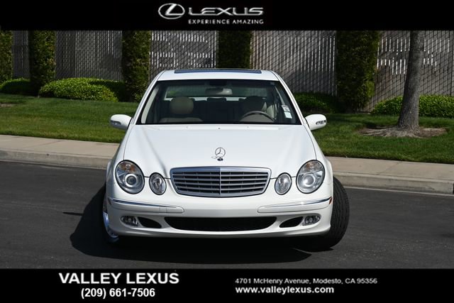 Used 2003 Mercedes-Benz E 500 Sedan image 3