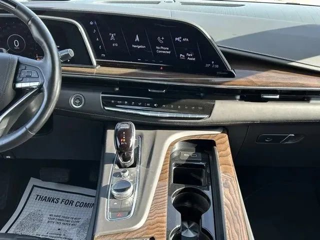 Used 2024 Cadillac Escalade Premium Luxury Platinum image 29
