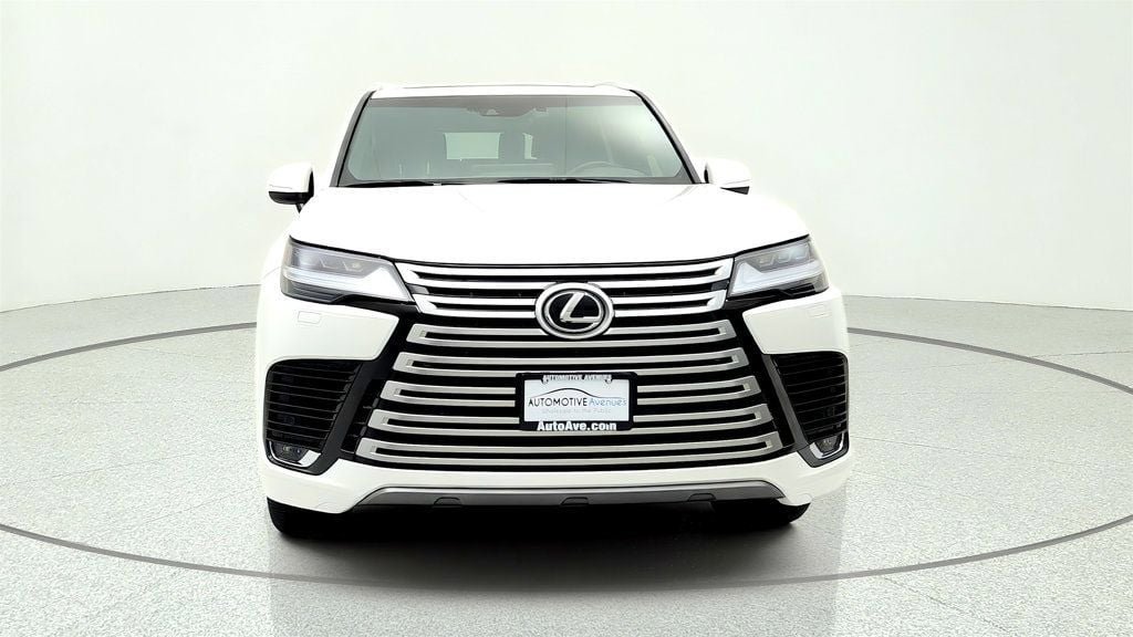 Used 2023 Lexus LX 600 4WD w/ Interior Upgrade Package image 2