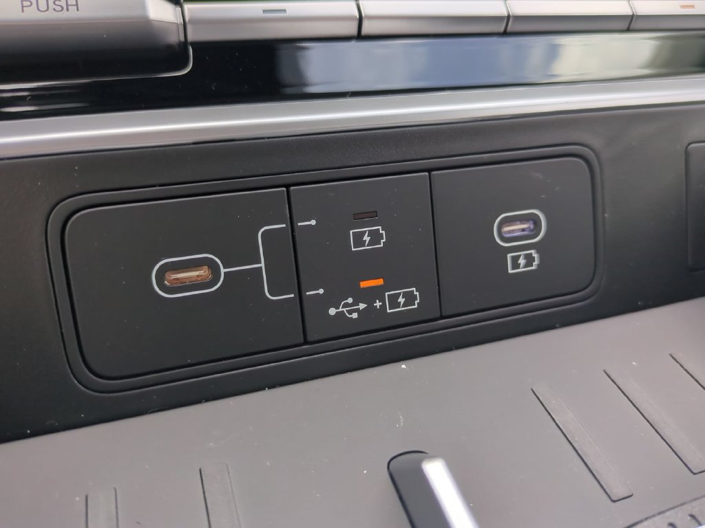 New 2027 Hyundai Santa Fe XRT AWD/4WD image 29