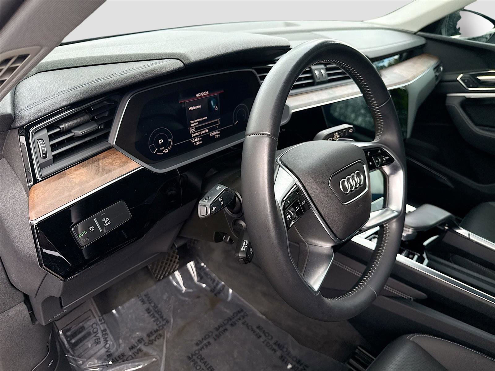 Certified 2019 Audi e-tron Premium Plus AWD/4WD image 9