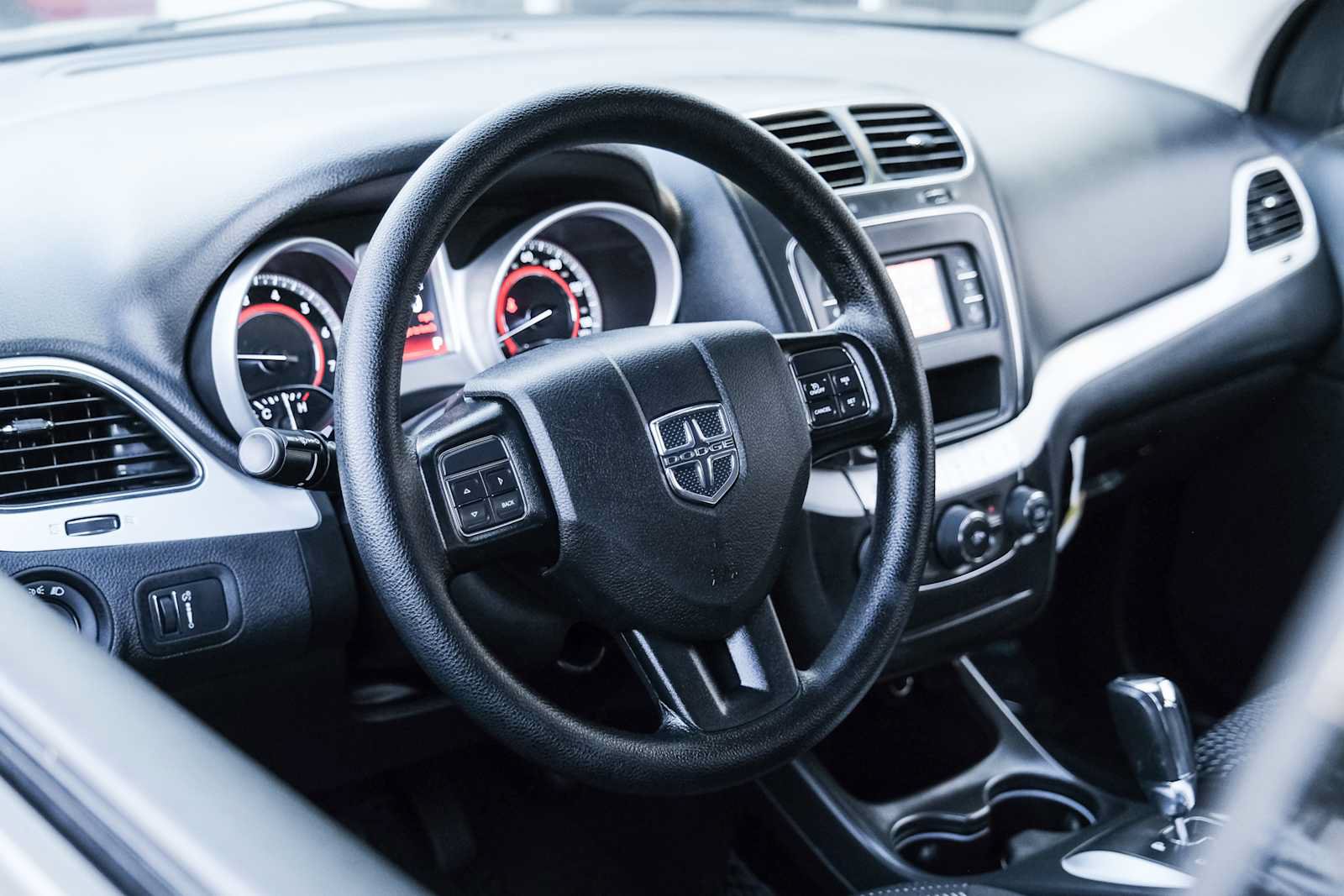 Used 2020 Dodge Journey SE FWD image 20