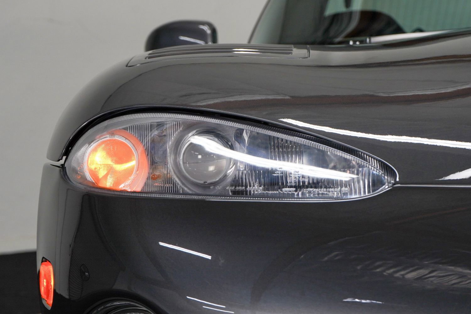 Used 2002 Dodge Viper GTS RWD image 11
