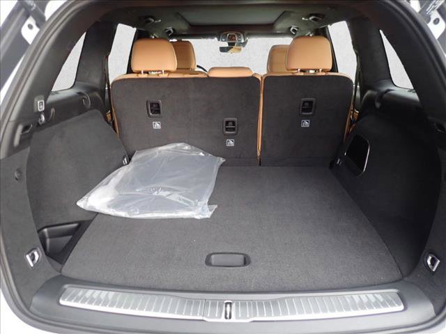 New 2026 Jeep Grand Cherokee Summit w/ Obsidian Package image 8