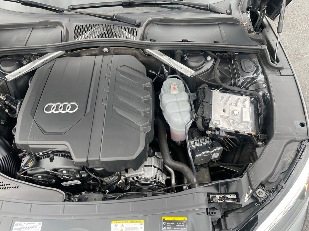 Used 2025 Audi A5 2.0T Premium Plus AWD/4WD image 44