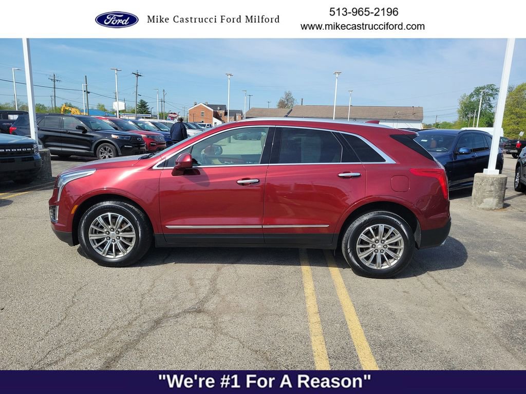 Used 2017 Cadillac XT5 Luxury w/ Driver Awareness Package image 2